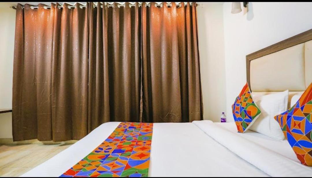 Grand Bella - Greater Kailash Apartment *